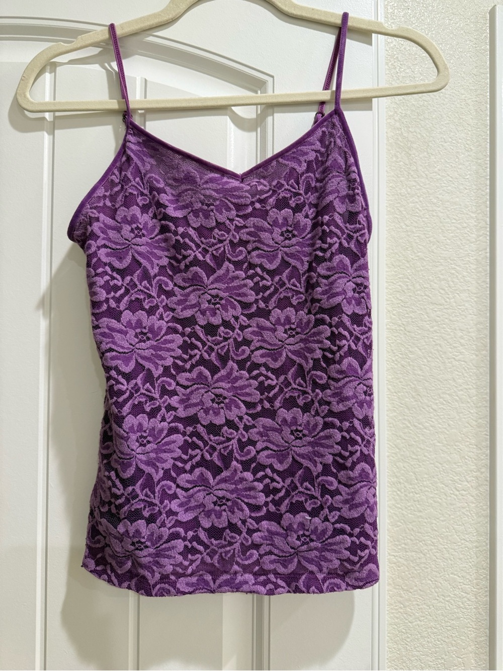 Arizona Jean Company Purple Floral Velvet Lace Camisole Tank Medium